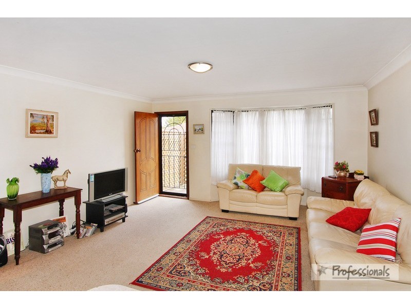 2/27 Murray Avenue, Armidale NSW 2350