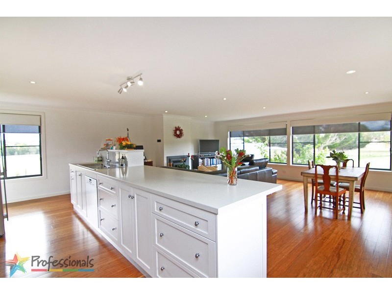 25 Translator Road, Armidale NSW 2350