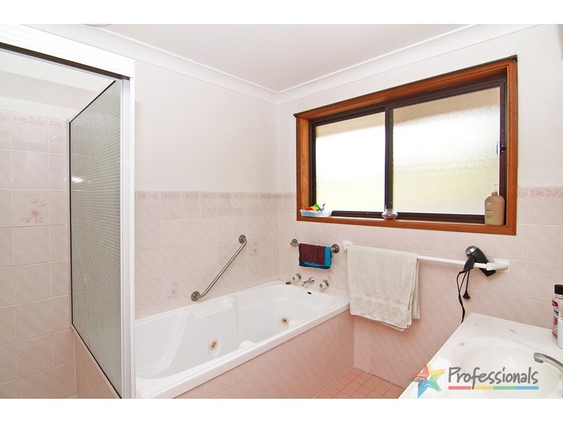 11 Simpson Avenue, Armidale NSW 2350