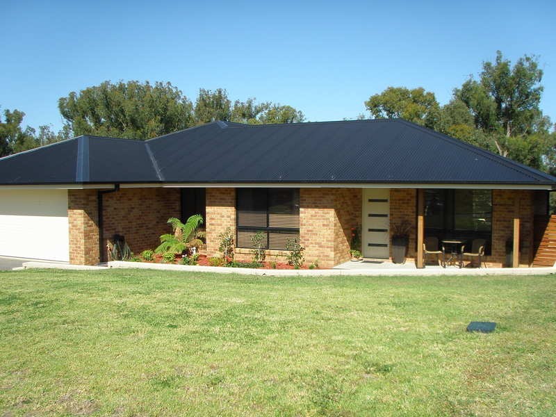 47 Norris Drive, Armidale NSW 2350
