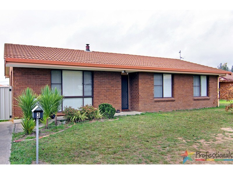 3 Pointsfield Place, Armidale NSW 2350