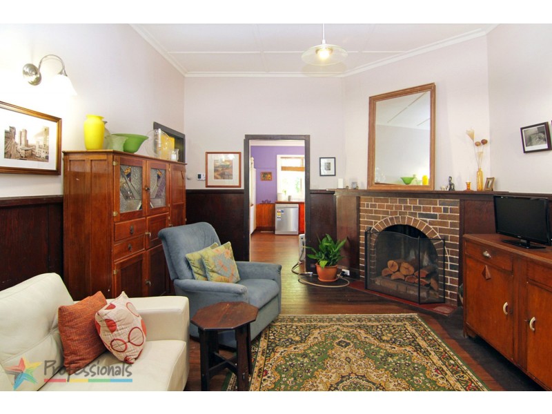 19 College Avenue, Armidale NSW 2350