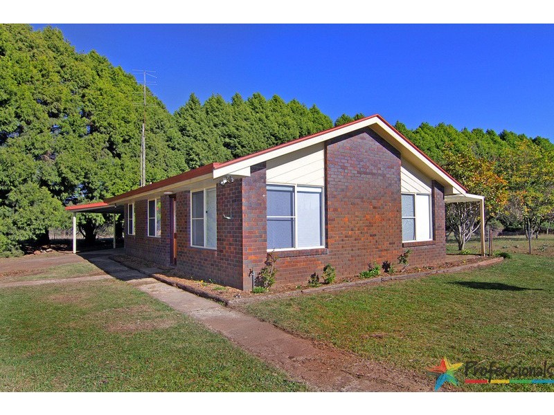 3174 New England Highway, Black Mountain NSW 2365