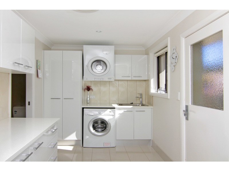5 Moyes Street, Armidale NSW 2350