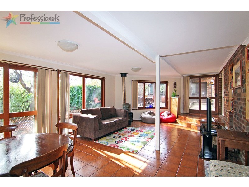 77 Perrott Street, Armidale NSW 2350