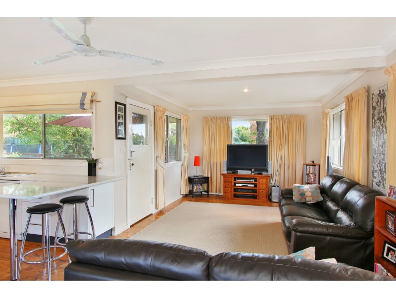 5 Kenelmac Avenue, Armidale NSW 2350