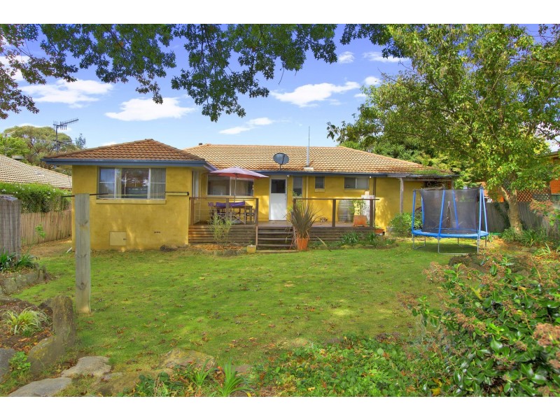 5 Kenelmac Avenue, Armidale NSW 2350