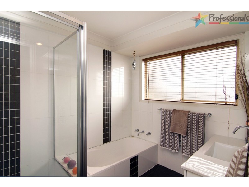 69 Macdonald Drive, Armidale NSW 2350