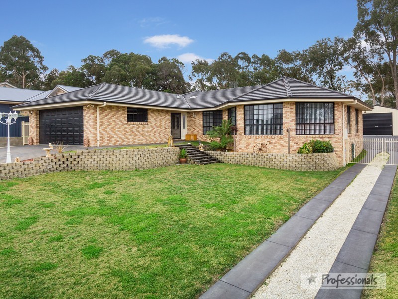5 McCarthy Crescent, Armidale NSW 2350