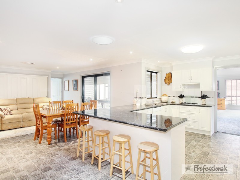 5 McCarthy Crescent, Armidale NSW 2350