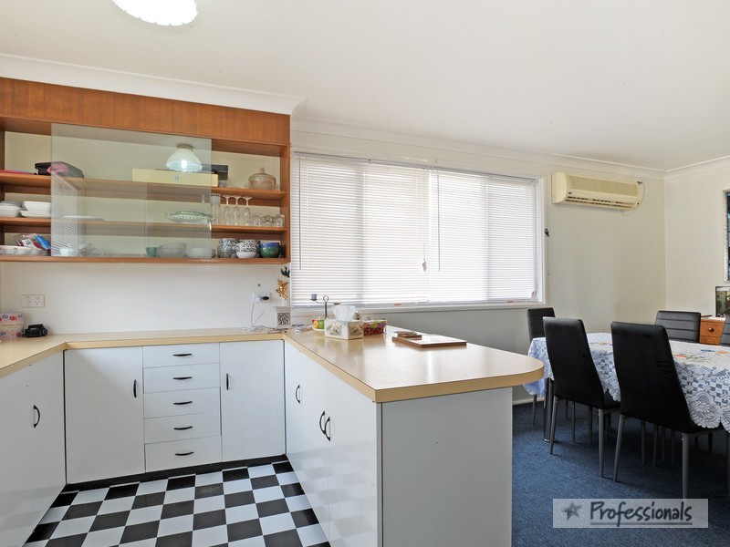 8 Barry Street, Armidale NSW 2350