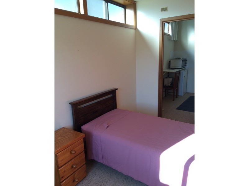 11A Schultz Avenue, Armidale NSW 2350