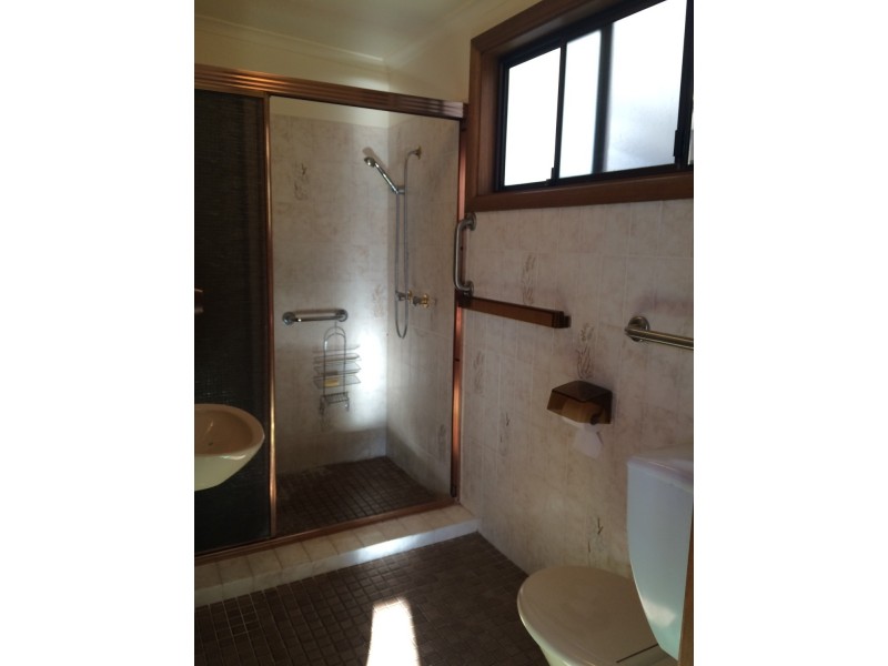 11A Schultz Avenue, Armidale NSW 2350