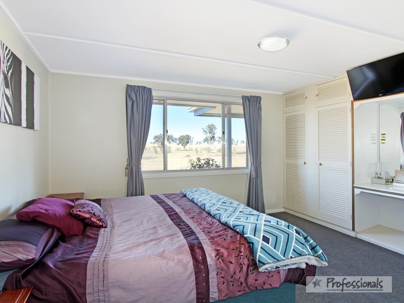 61 Tulong Road, Armidale NSW 2350