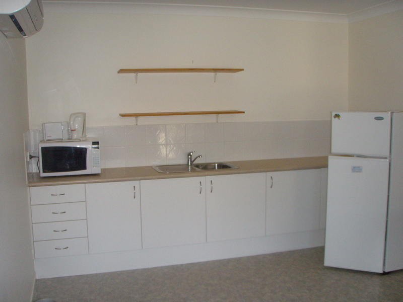 17/80 Queen Elizabeth Drive, Armidale NSW 2350