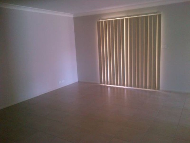 16  Earle Page Drive, Armidale NSW 2350