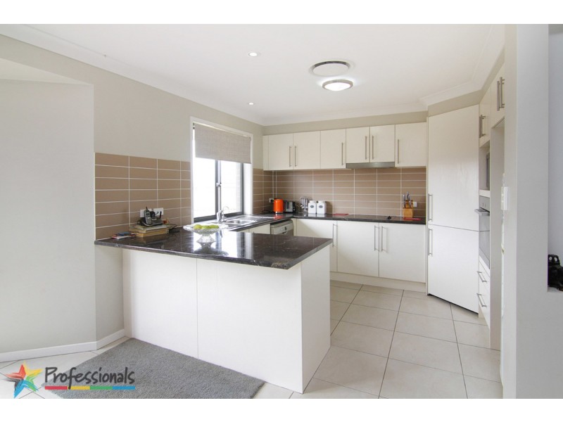 1/16 Mason Crescent, Armidale NSW 2350