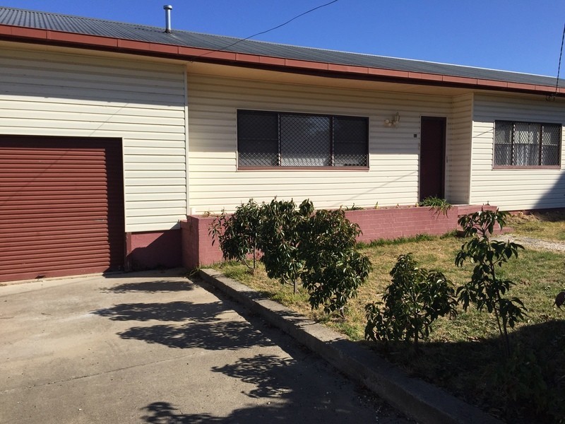72  Erskine Street, Armidale NSW 2350