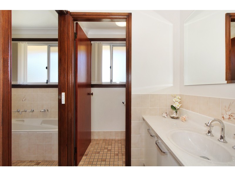 37 Judith Street, Armidale NSW 2350