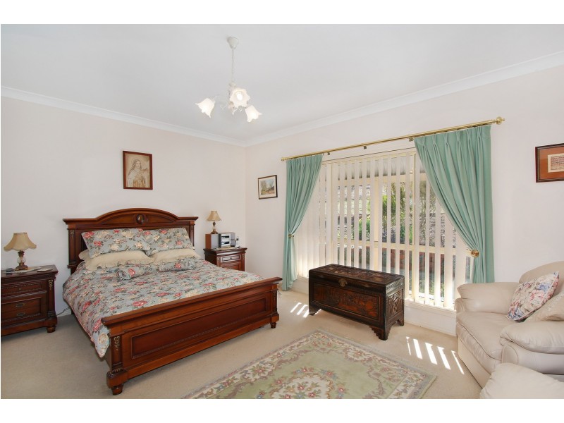 10 Fitzroy Street, Uralla NSW 2358