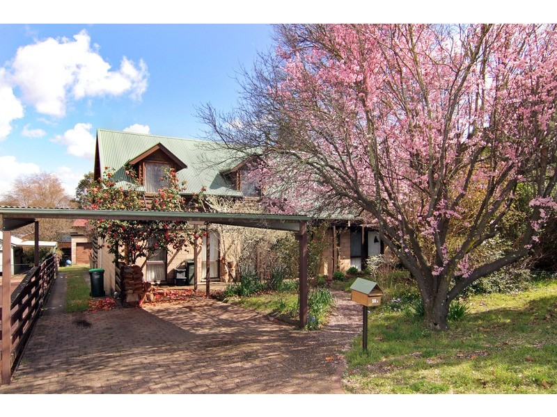 56A Markham Street, Armidale NSW 2350