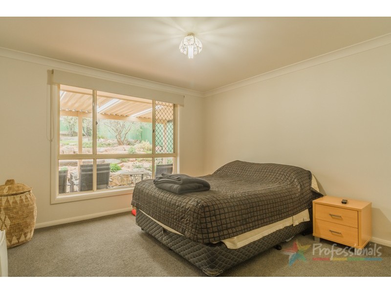 1 Williams Place, Armidale NSW 2350