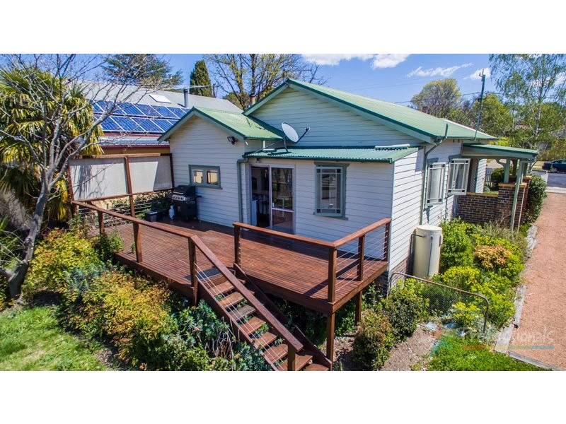 185 Marsh Street, Armidale NSW 2350