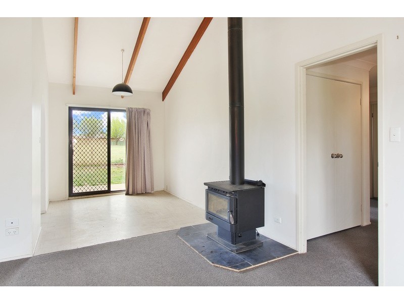 13 Jayne Close, Armidale NSW 2350