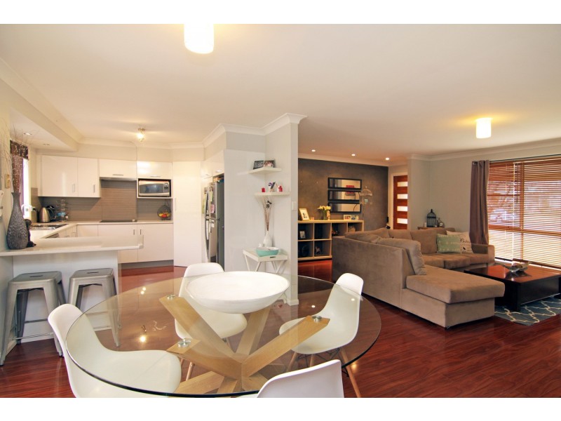 69 MacDonald Drive, Armidale NSW 2350