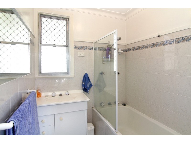 26 Mayfield Avenue, Armidale NSW 2350