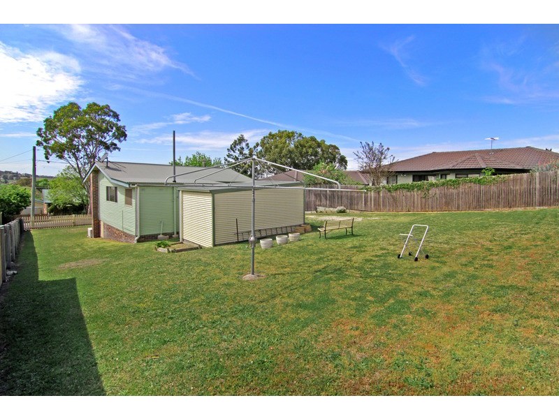 26 Mayfield Avenue, Armidale NSW 2350