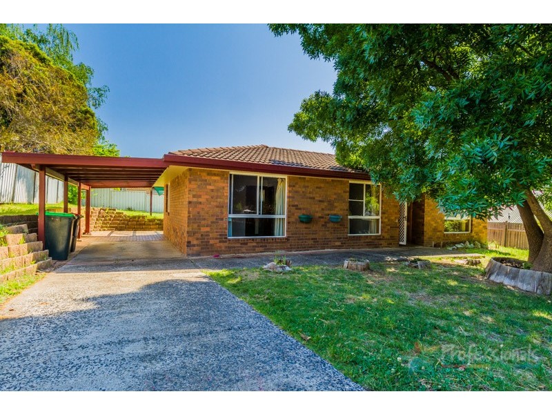 5 Peters Place, Armidale NSW 2350