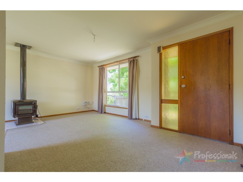 5 Peters Place, Armidale NSW 2350