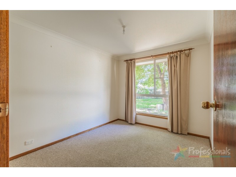 5 Peters Place, Armidale NSW 2350