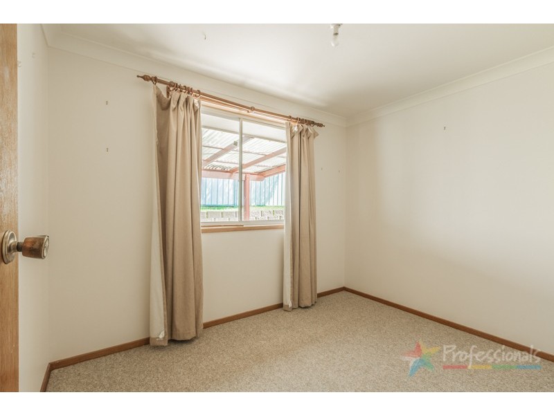 5 Peters Place, Armidale NSW 2350