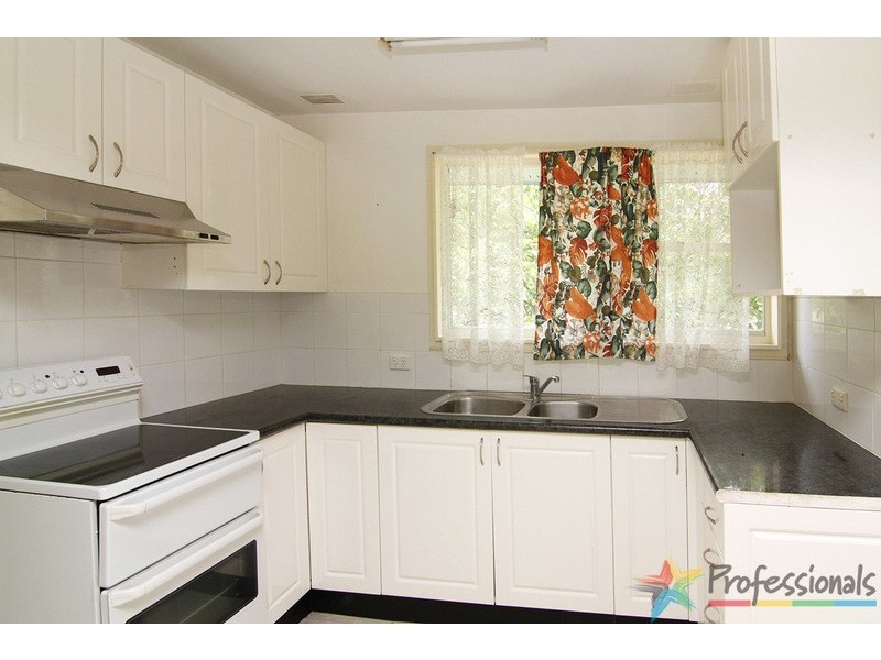 16 McBean Avenue, Armidale NSW 2350