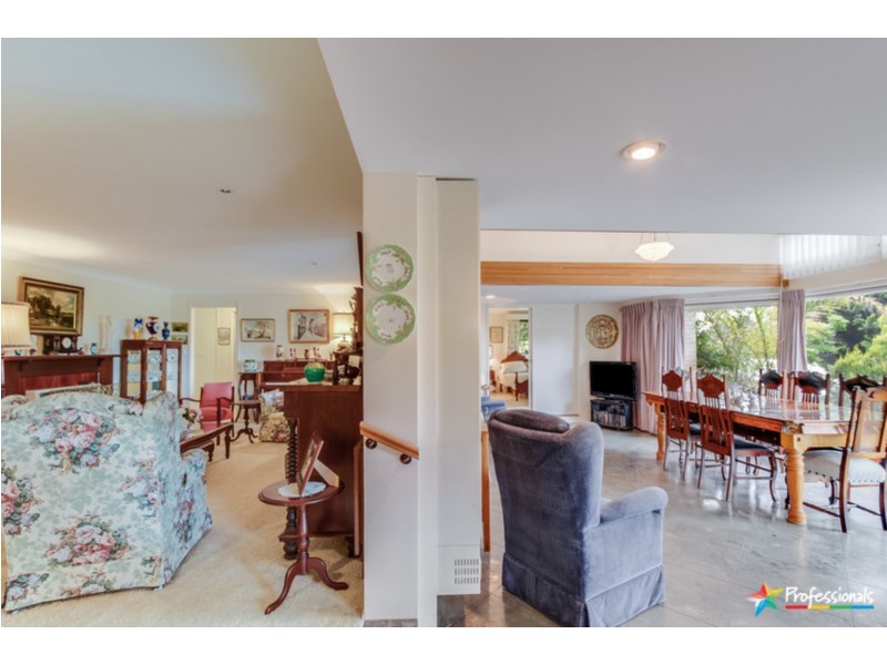 11 Turner Street, Armidale NSW 2350