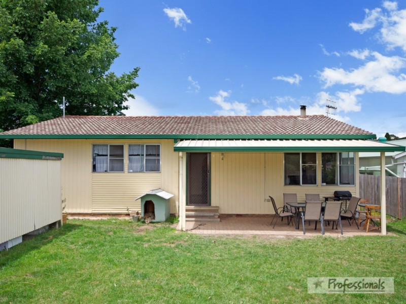 22 Enid Street, Armidale NSW 2350