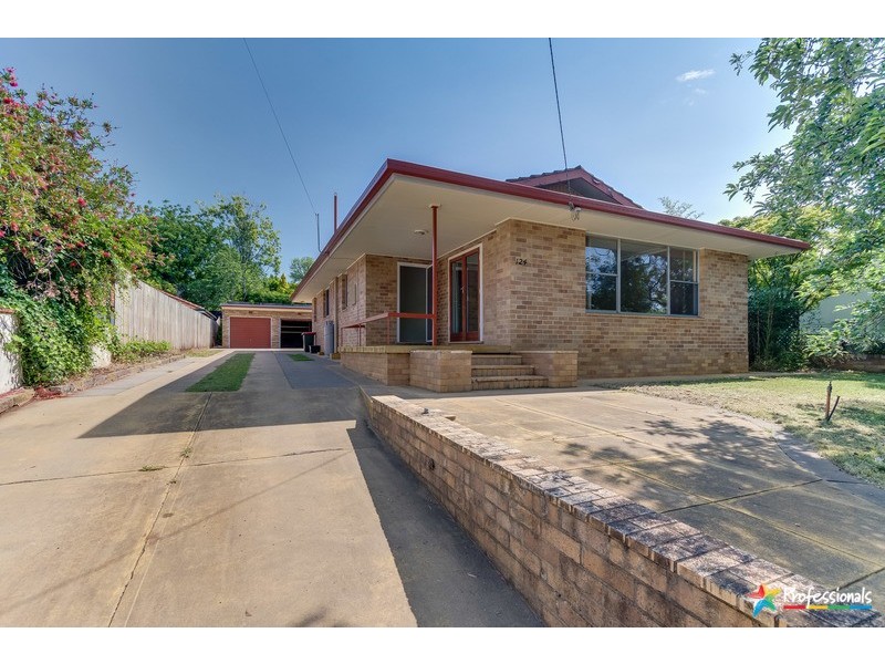 124 Mann Street, Armidale NSW 2350
