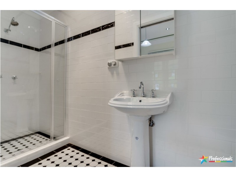 158 Marsh Street, Armidale NSW 2350