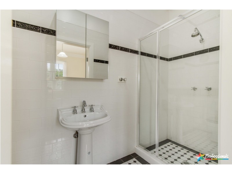 158 Marsh Street, Armidale NSW 2350