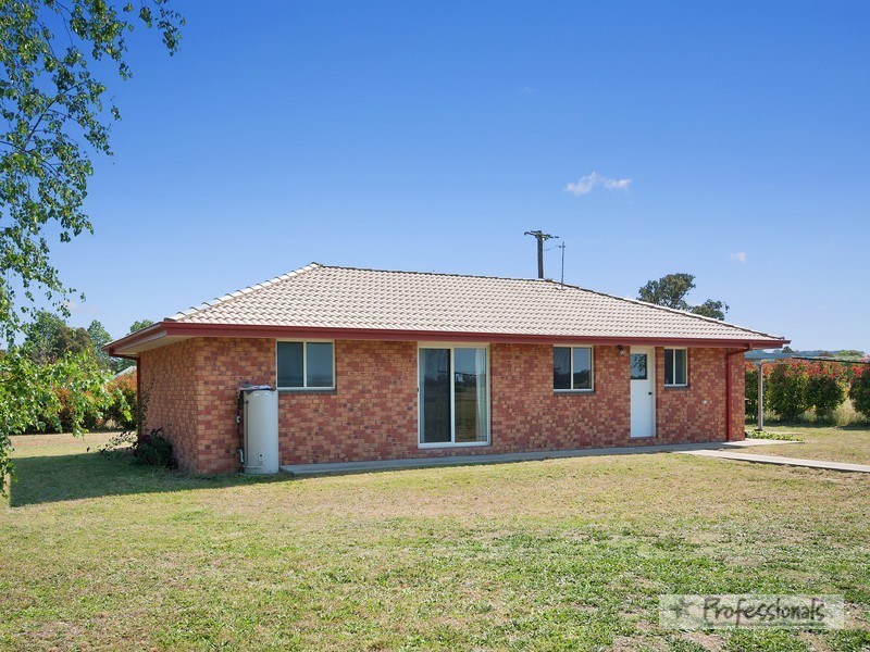 80 Gostwyck Road, Uralla NSW 2358