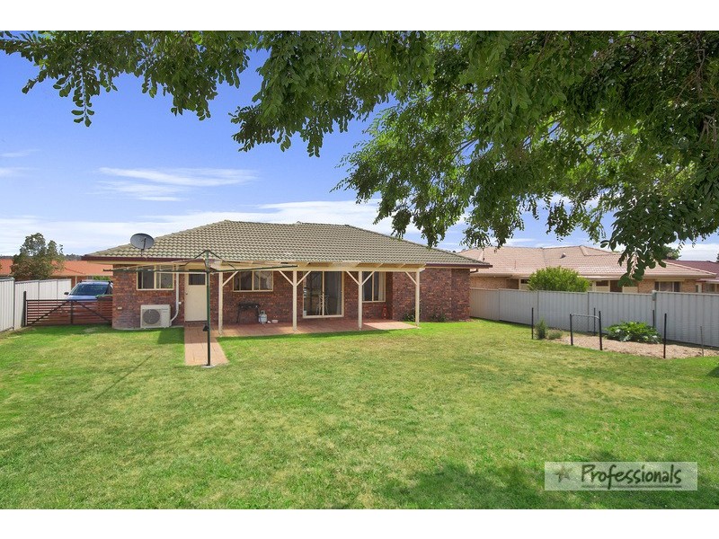 28 MacDonald Drive, Armidale NSW 2350