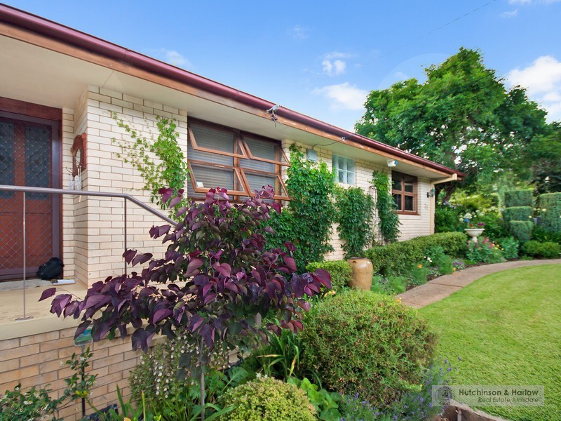 20 Campion Parade, Armidale NSW 2350