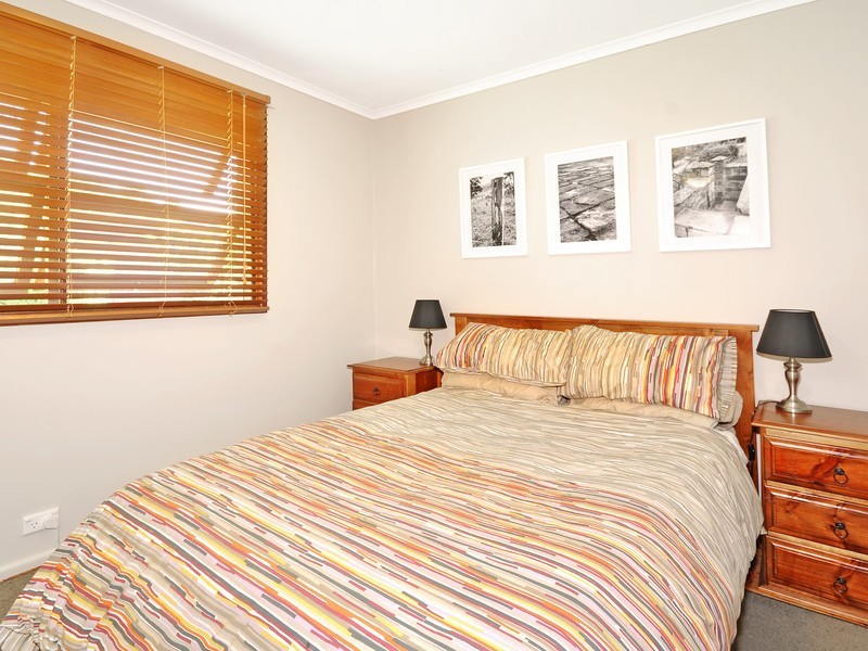 20 Campion Parade, Armidale NSW 2350