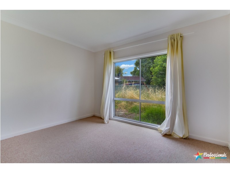 1 McIntosh Crescent, Armidale NSW 2350