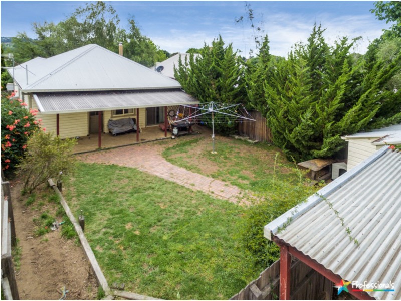 194 Mann Street, Armidale NSW 2350