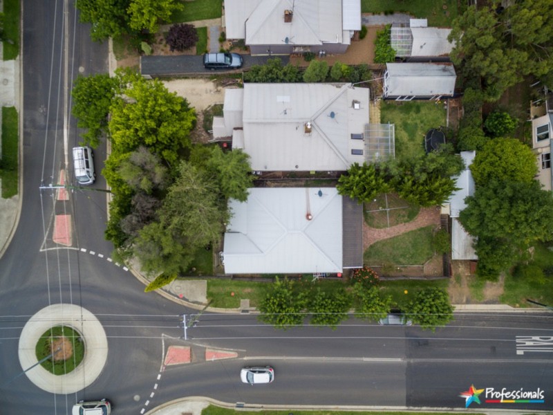 194 Mann Street, Armidale NSW 2350