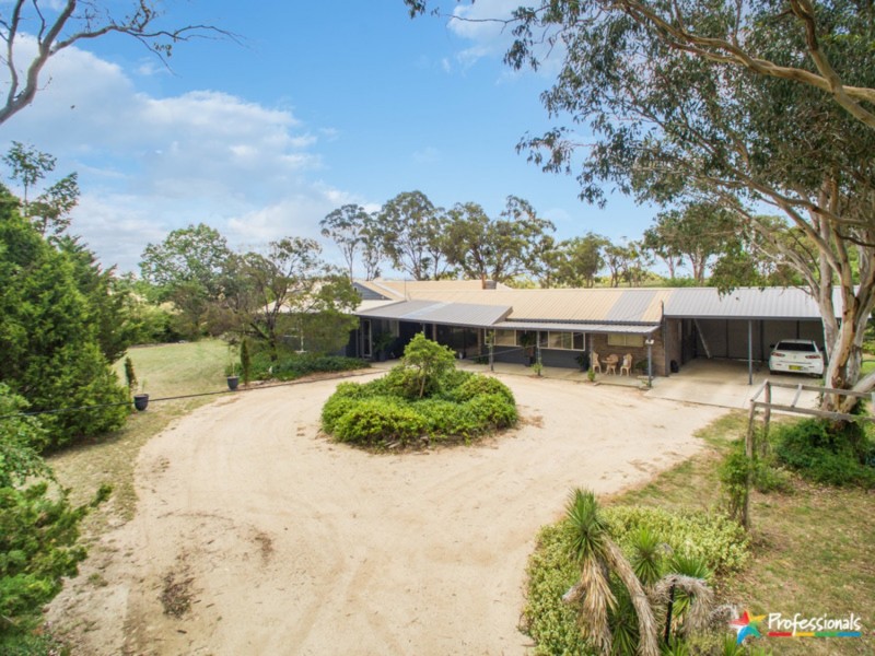 91 Devoncourt Road, Uralla NSW 2358