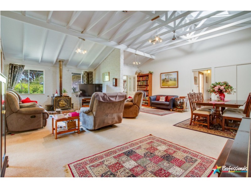 91 Devoncourt Road, Uralla NSW 2358